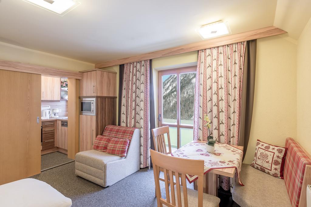 Ferienwohnungen Haus Daheim Längenfeld Buitenkant foto